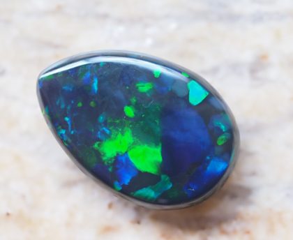 5.78ct SOLID OPAL stock 252788