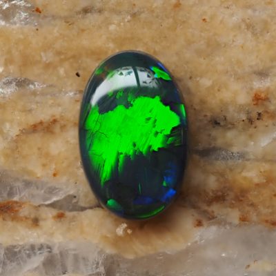 2.07ct SOLID OPAL stock 252976