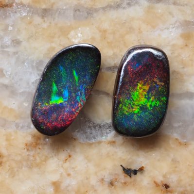 2.9ct BOULDER OPAL stock 253024