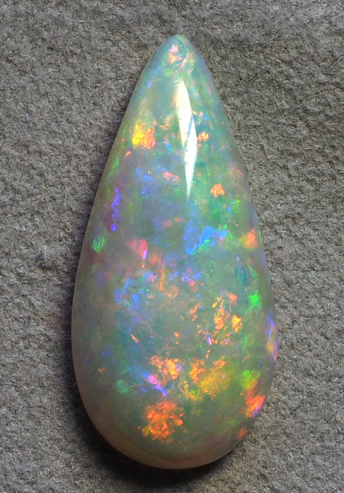 产自库伯佩迪（八英里矿场）的9.36克拉 N8浅色 天然整体欧泊｜库存号230474，曼纽澳宝 Christianos Opals