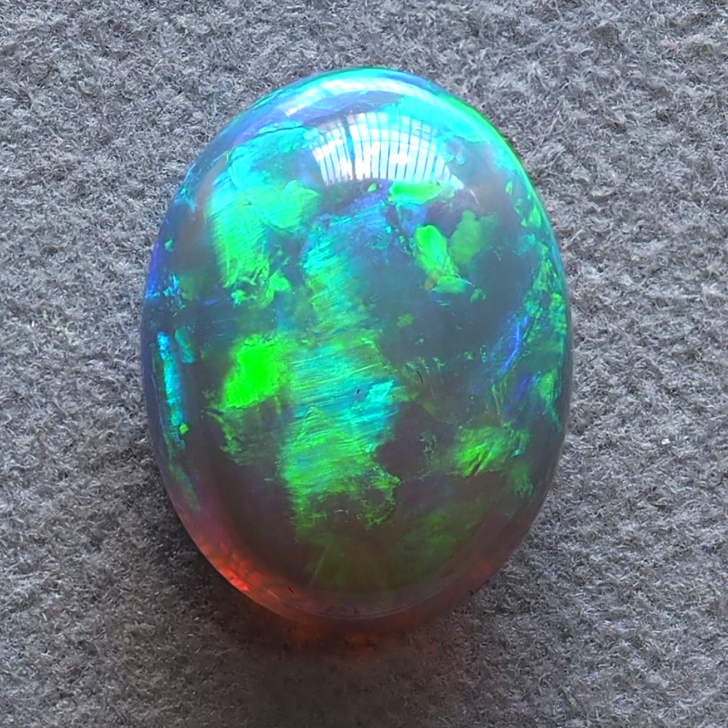 5.37ct N5-DARK SOLID OPAL from LIGHTNING RIDGE — Stock #252518, Christianos Opals