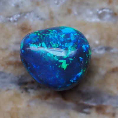 2.88ct SOLID OPAL stock 252554