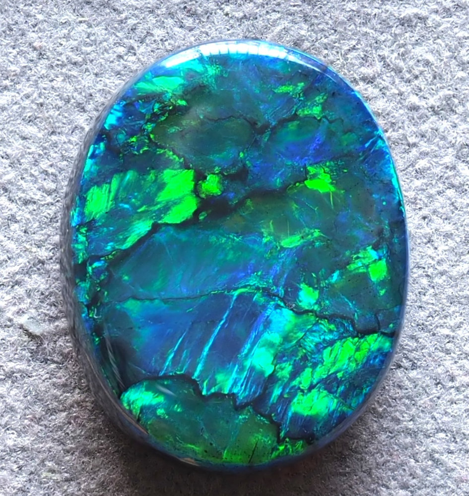 11.35ct N4-BLACK SOLID OPAL from LIGHTNING RIDGE — Stock #252637, Christianos Opals