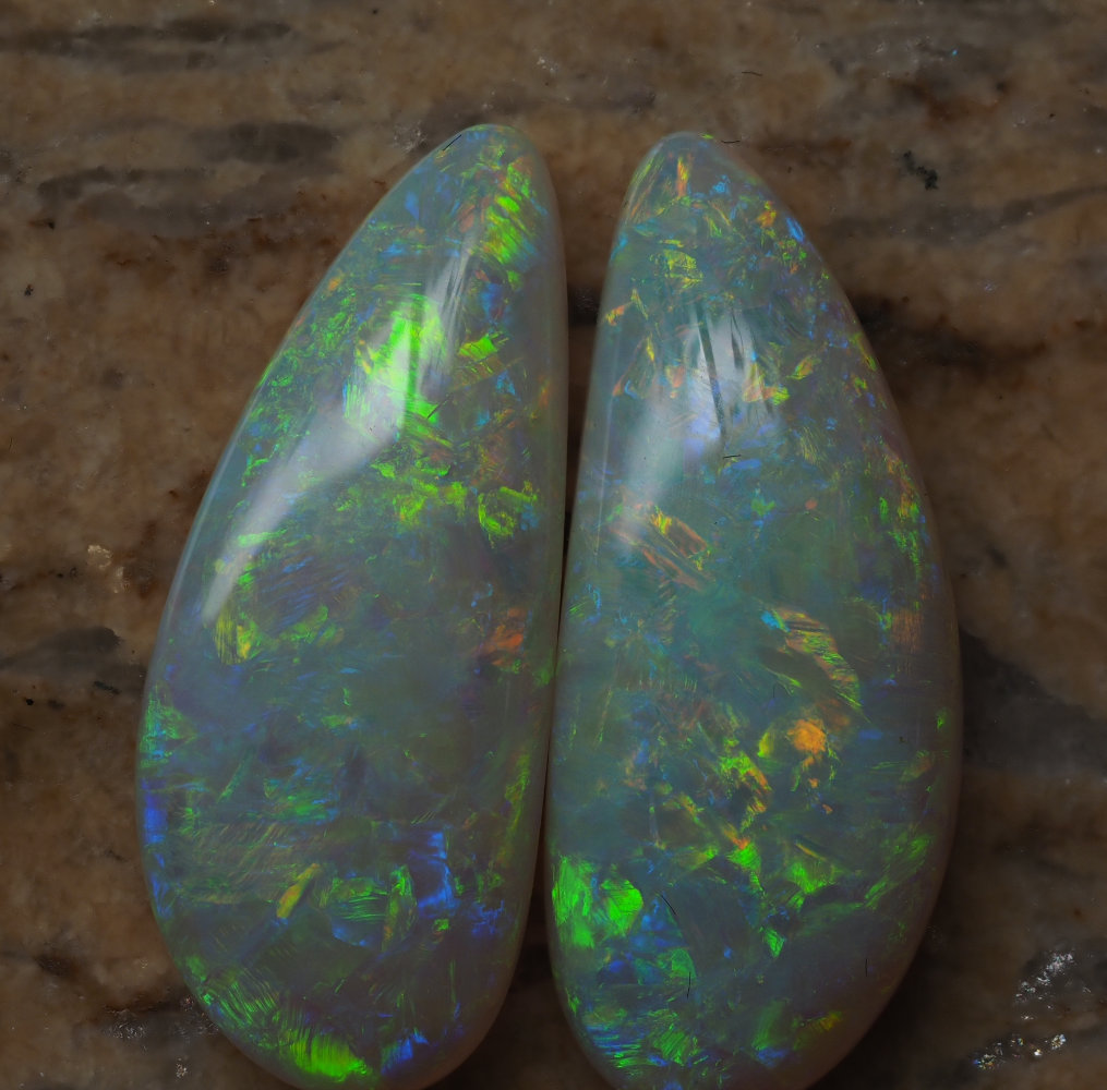 30.45ct N8-LIGHT SOLID OPAL from LIGHTNING RIDGE — Stock #288108, Christianos Opals