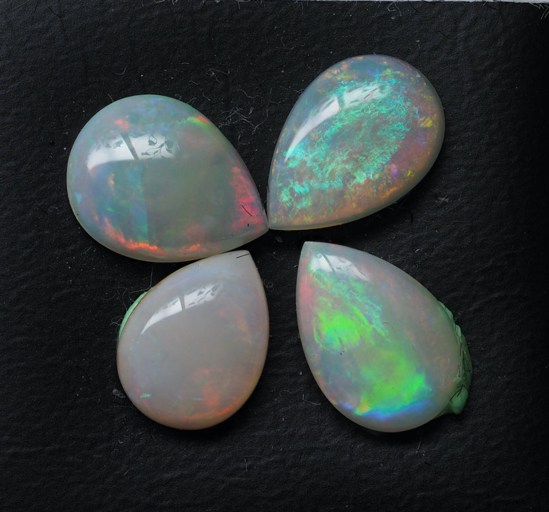 3.22ct N8-LIGHT SOLID OPAL from COOBER PEDY — Stock #288109, Christianos Opals